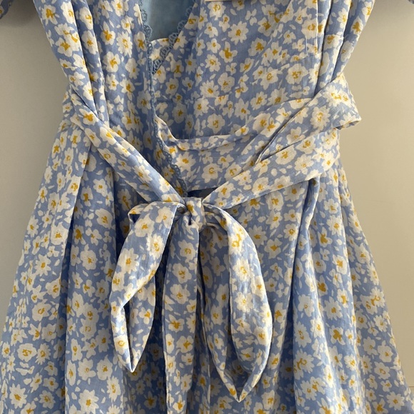 in loom Short Peasant Dress - Picture 4 of 5